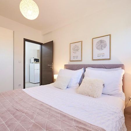 Apartmani Sara I Klara Trogir Buitenkant foto